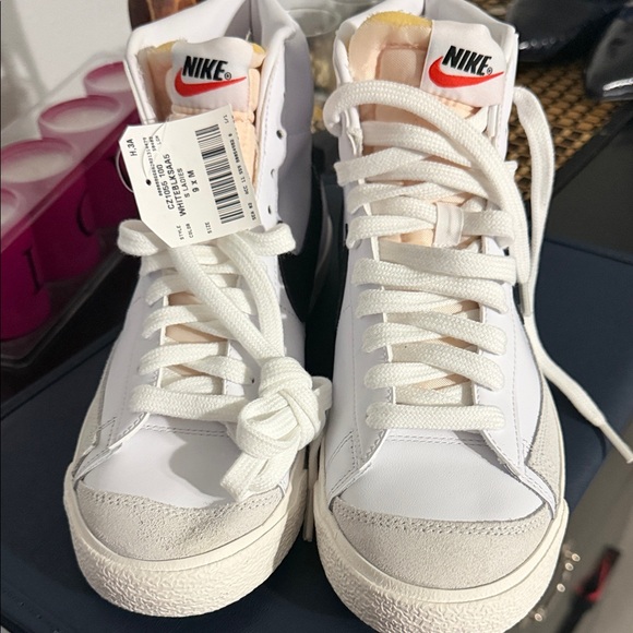 Nike Shoes - Nike Women's White and Gray Sneakers